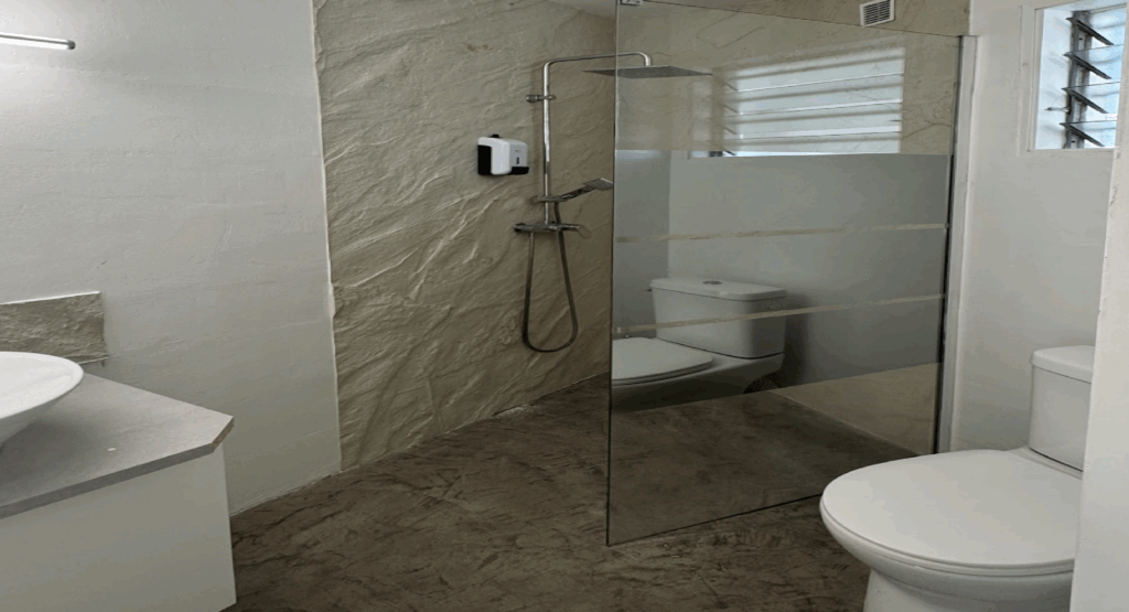 salle de bain chambre 1
