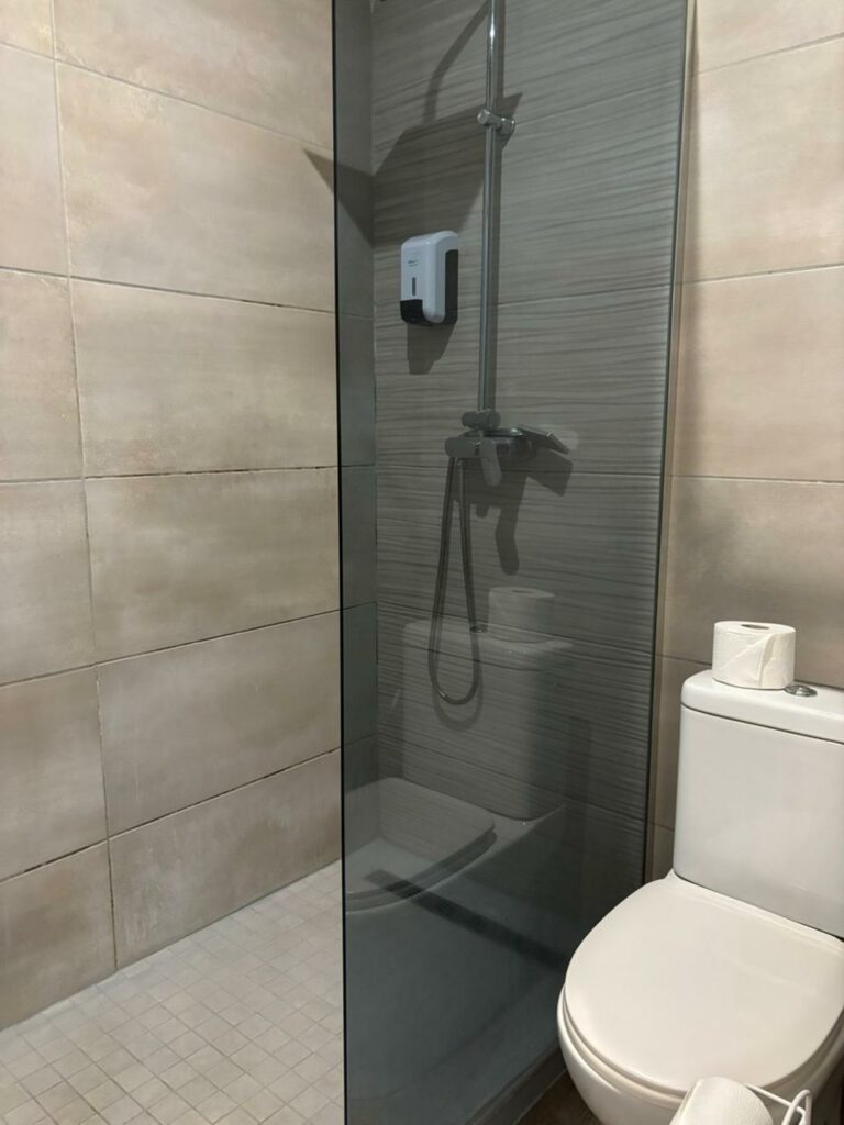 chambre 8-9 PHOTO-2025-12-31-17-57-05 2